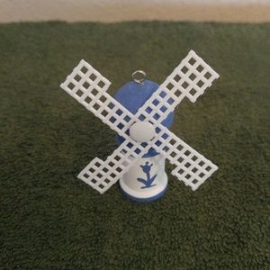 Meet your Posher, Linda